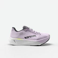 Buty do biegania damskie Kiprun Kipride. Fioletowe obuwie do biegania damskie KIPRUN. W wyprzedaży za 399.99 zł.