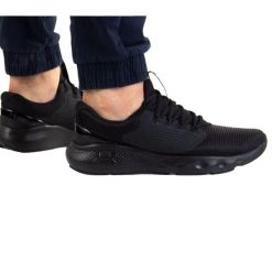Męskie Buty Sportowe Charged Vantage 2. Czarne obuwie do biegania damskie Under Armour. Za 329.99 zł.