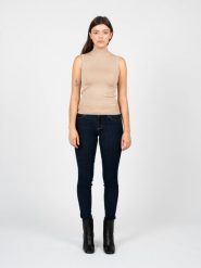 Guess Sweter | W2YR32Z2V62 | Kobieta | Beżowy. Brązowe golfy damskie Guess, xs, z aplikacjami, z dzianiny, bez ramiączek. W wyprzedaży za 219.00 zł.