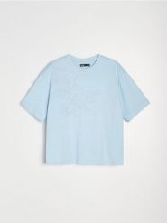 Bawełniana koszulka z haftem - błękitny. Niebieskie t-shirty damskie Sinsay, l, bez wzorów, z bawełny, bez kołnierzyka. Za 29.99 zł.