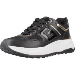 Buty GUESS FLTFON FAB12 Czarny. Czarne obuwie trekkingowe damskie Guess. Za 638.61 zł.