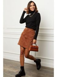 L'armoire de Suzette Golf w kolorze czarnym rozmiar: 34/36. Czarne golfy damskie L'armoire de Suzette, l, bez wzorów, z kaszmiru, bez ramiączek. Za 108.74 zł.