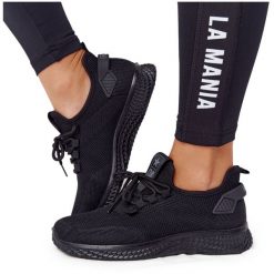 Damskie Sportowe Buty Slip-On Czarne. Czarne buty sportowe na co dzień damskie bez wzorów, z materiału. Za 139.01 zł.
