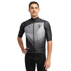 Męska wiatroszczelna kamizelka rowerowa Club Atlético Osasuna x Siroko Siroko. Czarne kamizelki męskie SIROKO, m. Za 253.00 zł.