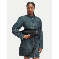 Torebka Armani Exchange. Brązowe torebki klasyczne damskie Armani Exchange, bez wzorów, bez dodatków. Za 539.99 zł.