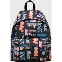 Eastpak - Plecak. Czarne plecaki męskie Eastpak, bez wzorów, z materiału. W wyprzedaży za 149.90 zł.