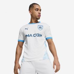 Koszulka piłkarska Puma Olympique de Marseille domowa 24/25. Bluzki sportowe damskie Puma, s, z materiału, bez ramiączek, do piłki nożnej. Za 339.99 zł.