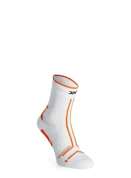 Skarpety do biegania X-Socks Trailrun Terraskin Expert Crew. Białe skarpetki męskie X-Socks, bez wzorów, z materiału. Za 164.99 zł.