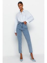 Trendyol Dżinsy - Tapered fit - w kolorze niebieskim rozmiar: 34. Niebieskie jeansy damskie Trendyol, z podwyższonym stanem. Za 101.23 zł.