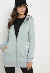 Jasnoniebieska Bluza z Kapturem o Dłuższym Fasonie Lindira. Zielone bluzy z kapturem damskie Born2be, s, z dzianiny. Za 54.99 zł.