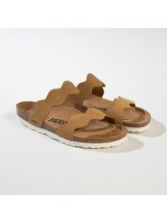 BACKSUN Skórzane klapki "Sechura" w kolorze jasnobrązowym rozmiar: 39. Brązowe klapki damskie Backsun, bez wzorów, ze skóry, bez obcasa. Za 130.99 zł.