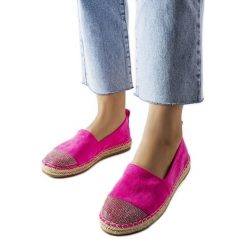 Rózowe espadryle na platformie Magali różowe. Czerwone espadryle damskie bez wzorów, bez obcasa, na platformie. Za 84.15 zł.