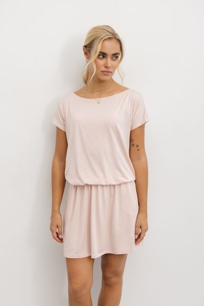 SUKIENKA MAYA MODAL JASNO RÓŻOWA L - Flawless. Czerwone sukienki damskie Flawless, l, bez wzorów, z wiskozy, bez kołnierzyka, bez ramiączek. Za 78.00 zł.