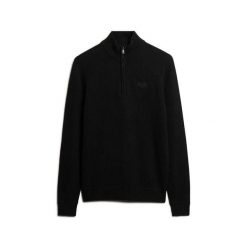 Sweter z dekoldem typu polo z siateczki Superdry Essential. Czarne swetry męskie Superdry., na zimę, m, bez wzorów, z dzianiny, bez kołnierzyka. Za 299.90 zł.