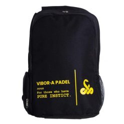 Plecak Vibora Lantra. Czarne plecaki damskie VIBORA, bez wzorów, z poliesteru. Za 194.99 zł.