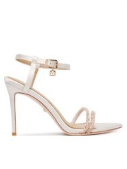 Marciano Guess Sandały G6GZ15 W2496 Biały. Białe sandały damskie Marciano Guess, z aplikacjami, z materiału, bez obcasa, na szpilce. Za 1,119.00 zł.