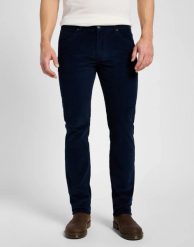LEE DAREN ZIP FLY MĘSKIE SPODNIE MATERIAŁOWE SZTRUKSOWE RIVET NAVY 112355815 L707008607. Niebieskie spodnie materiałowe męskie Lee, bez wzorów, z materiału. Za 199.99 zł.