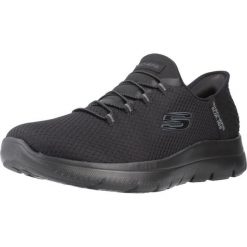 Buty SKECHERS SLIP-INS SUMMITS - DIAMOND DREAM Czarny. Czarne trampki i tenisówki damskie Skechers, bez wzorów, z materiału. Za 385.99 zł.