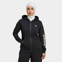 Bluza z kapturem damska ADIDAS fitness. Czarne bluzy sportowe damskie Adidas, m, bez wzorów, z materiału, bez ramiączek, z kapturem. Za 199.99 zł.