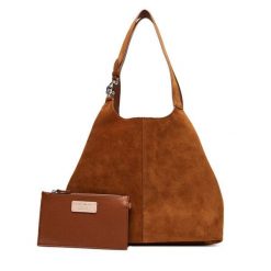 Torebka Coccinelle. Brązowe torebki klasyczne damskie Coccinelle, bez wzorów, bez dodatków. Za 1,399.00 zł.