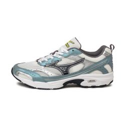 Buty Mizuno MXR. Białe obuwie do biegania damskie Mizuno. Za 379.99 zł.