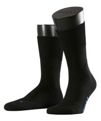 Skarpety sportowe Falke. Czarne skarpetki damskie Falke, bez wzorów, z materiału. Za 257.99 zł.