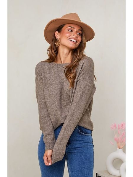 Soft Cashmere Sweter w kolorze szarobrązowym rozmiar: 34/36. Brązowe swetry klasyczne damskie Soft Cashmere, bez kołnierzyka. Za 135.95 zł.