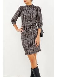 Milan Kiss Sukienka w kolorze czarnym rozmiar: L. Czarne sukienki damskie Milan Kiss, na co dzień, l, bez wzorów, bez kołnierzyka, bez ramiączek, mini, proste. Za 130.99 zł.