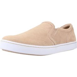 Buty CLARKS PAWLEY BLISS Nago. Czerwone obuwie trekkingowe damskie Clarks. Za 194.99 zł.