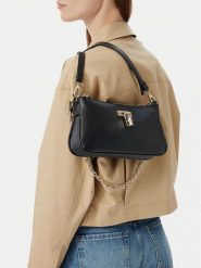 Nine West Torebka CEO-SILENT CHARM-LDA9867 Czarny. Czarne torebki klasyczne damskie Nine West, bez wzorów, ze skóry, bez dodatków. Za 229.99 zł.