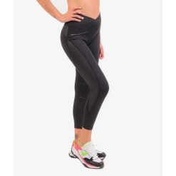 Damskie legginsy Givova ECO. Czarne legginsy damskie Givova, bez wzorów, z materiału. Za 270.99 zł.