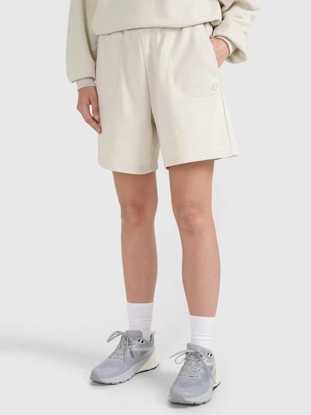 SPODENKI UNISEX 4F DRESOWE BAWEŁNIANE SPORTSTYLE TSHOU544 KRÓTKIE KOLOR BEŻOWY. Brązowe spodenki sportowe damskie 4f, l, z bawełny, do biegania. Za 99.99 zł.