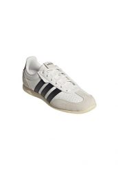 Buty ADIDAS KI6726 BARREDA LO Biały. Białe obuwie do biegania damskie Adidas. Za 318.90 zł.