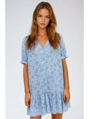 Monki Sukienka w kolorze błękitnym rozmiar: L. Niebieskie sukienki damskie Monki, l, bez wzorów, z wiskozy, bez kołnierzyka, bez ramiączek, mini. Za 39.99 zł.