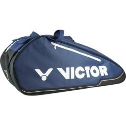 Torba na rakietę do badmintona Victor Multithermobag 9035 B. Niebieskie torebki klasyczne damskie VICTOR, bez wzorów, z materiału, bez dodatków. Za 507.35 zł.