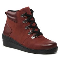 Trzewiki Go Soft. Czerwone botki damskie GO SOFT, bez obcasa, na koturnie, bez zapięcia. Za 249.99 zł.