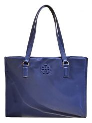 Tory Burch Torebka w kolorze niebieskim - 33 x 25 x 9 cm rozmiar: onesize. Niebieskie torebki klasyczne damskie Tory Burch, bez wzorów, z materiału, bez dodatków. Za 1,007.94 zł.