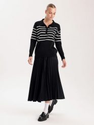 BGN Sweter w kolorze czarno-białym rozmiar: 38. Czarne swetry klasyczne damskie BGN, z wełny, bez kołnierzyka. Za 126.45 zł.