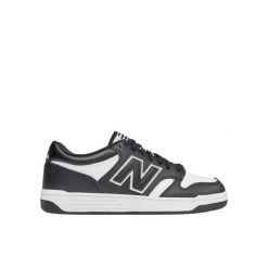 Buty do chodzenia męskie New Balance 480. Białe buty sportowe na co dzień męskie New Balance, ze skóry, bez zapięcia, trekkingowe. Za 426.00 zł.