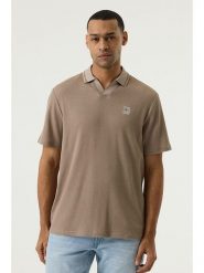 Garcia Koszulka polo w kolorze jasnobrązowym rozmiar: XL. Brązowe koszulki polo męskie Garcia, xl, bez wzorów, bez ramiączek. Za 91.77 zł.