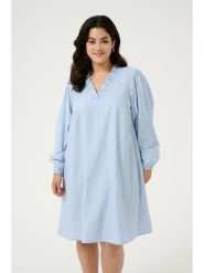 KAFFE curve Sukienka w kolorze błękitnym rozmiar: 42. Niebieskie sukienki damskie KAFFE curve, bez wzorów, bez kołnierzyka, bez ramiączek, midi. Za 126.99 zł.