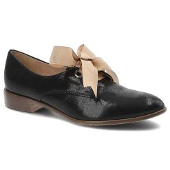 Czarne Półbuty Gamis Eleganckie Damskie Buty Skórzane. Czarne półbuty damskie GAMIS, bez wzorów, z nubiku, eleganckie, bez obcasa, na płaskiej podeszwie. Za 199.00 zł.