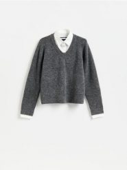 Sweter z domieszką alpaki - ciemnoszary. Szare swetry klasyczne damskie Reserved, l, z dzianiny, bez kołnierzyka. Za 139.99 zł.