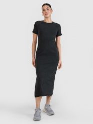 4F Sukienka midi z prążkowanej dzianiny damska - czarna M. Czarne sukienki damskie 4f, na co dzień, m, bez wzorów, z bawełny, eleganckie, bez kołnierzyka, bez ramiączek, maxi, dopasowane. Za 99.99 zł.