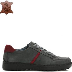 Granatowe Skórzane Półbuty Come At Me. Półbuty męskie Born2be, ze skóry, bez zapięcia. Za 129.99 zł.