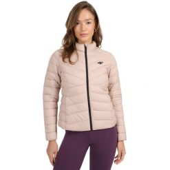 4F damska kurtka pikowana, lekka, hydrofobowa. Brązowe kurtki damskie 4f, xl, bez wzorów, z materiału, bez kaptura. Za 186.99 zł.