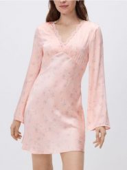 Sukienka mini - różowy. Czerwone sukienki damskie Reserved, na co dzień, l, bez wzorów, z tkaniny, bez kołnierzyka, bez ramiączek, mini, proste. Za 159.99 zł.