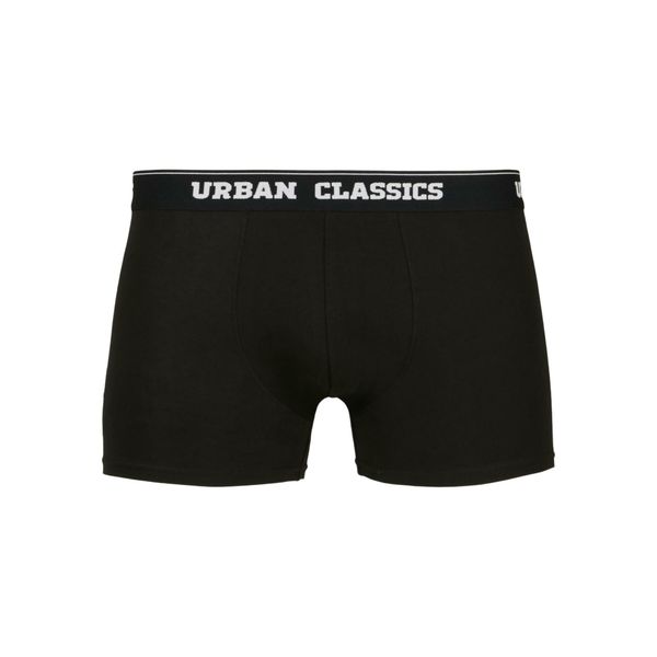Bokserki Urban Classics Organic (x5). Czarne bokserki męskie Urban Classics, bez wzorów. Za 191.00 zł.