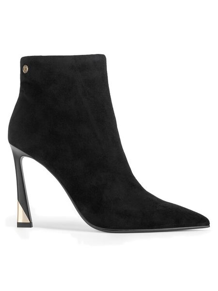 Eva Minge Botki HESA-1112-0402-3 Czarny. Czarne botki damskie Eva Minge, ze skóry, bez obcasa, na szpilce, bez zapięcia. Za 479.99 zł.