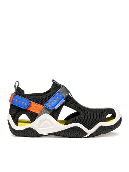 Geox Sandały Jr Wader J1530A 00014 C0038 S Czarny. Czarne sandały chłopięce Geox, z materiału, bez zapięcia. Za 279.99 zł.